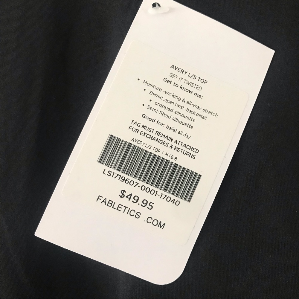 Fabletics Avery Black Long Sleeve Get It Twisted Crop Top - Size Medium - Picture 7 of 11